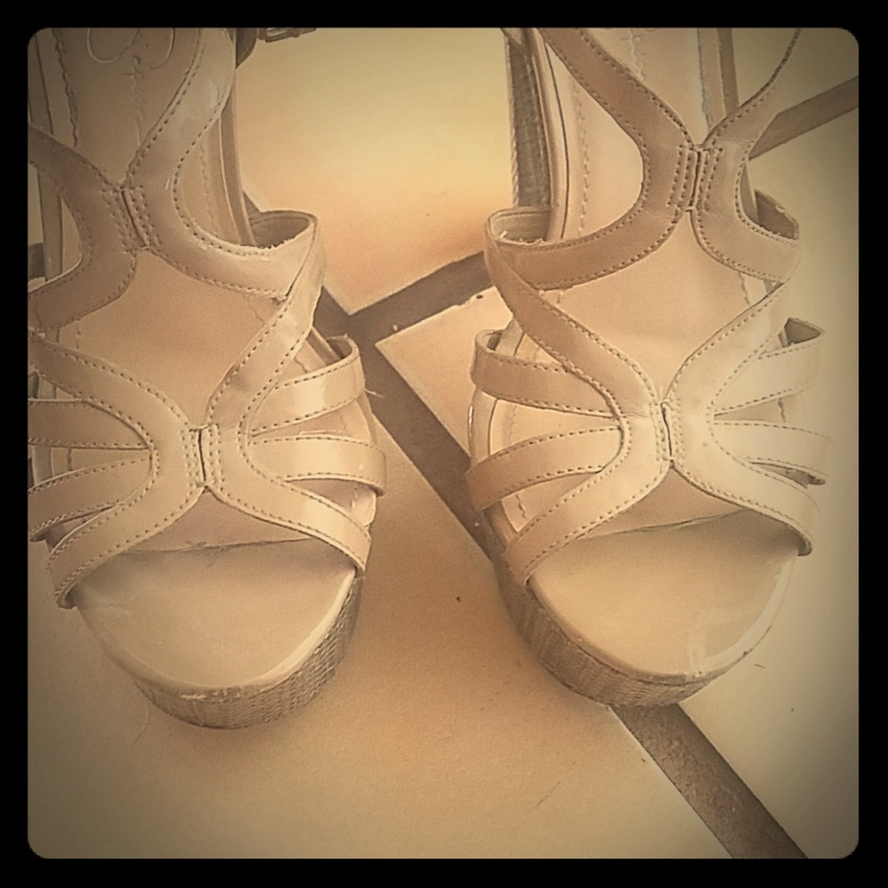 Jessica Simpson Platform sandal